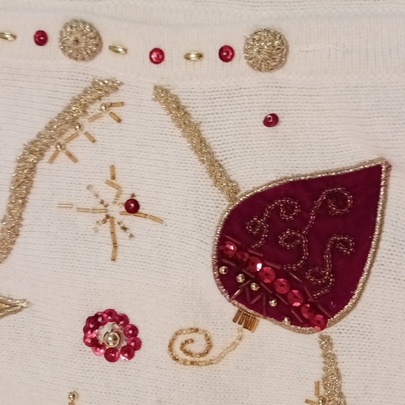 Holiday cardigan sweater - Picture 6 of 11